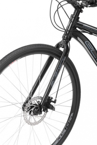 Жёсткая алюминиевая вилка A-ONE придаёт велосипеду моментальное и чёткое управление, отличную динамику в подъёмах и на асфальтовых участках. 